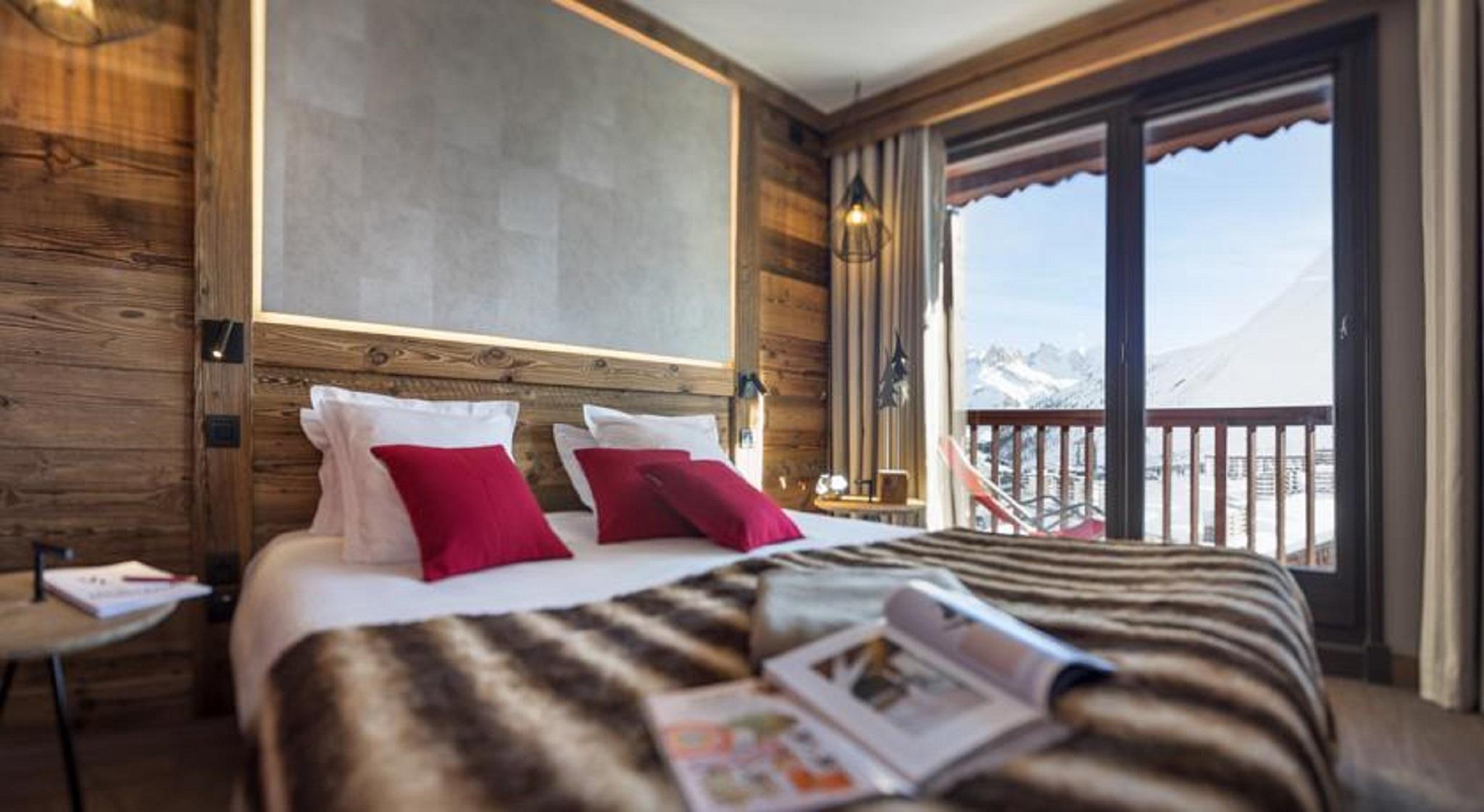 Hotel Village Montana By Les Etincelles Tignes Exterior photo