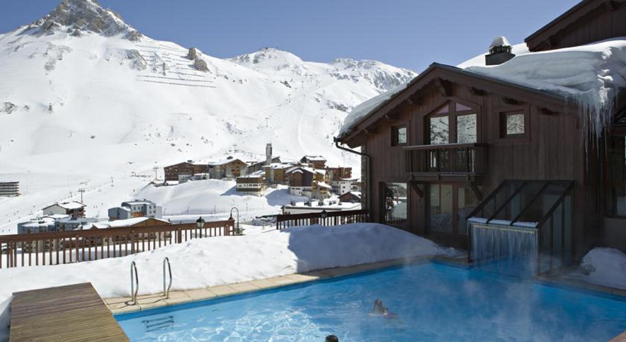 Hotel Village Montana By Les Etincelles Tignes Exterior photo